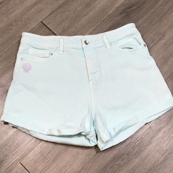 Disney Her Universe “Little Mermaid” 30th Anniversary Mint Green Denim Shorts - Picture 4 of 13